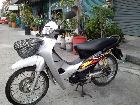 Wave 100 ปี 48 สตาร์ทมือ รถบ้าน เดิมๆเครื่องแน่น ไม่หลวม เอกสารครบ