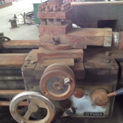 เครื่องกลึง เก่าญี่ปุ่น TUDA  สถาพพร้อมใช้งาน ไม่เคยใช้งานในไทย
