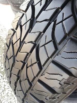 ขายยาง245/70/16 ปี 1012 YOKOHAMA GEOLANDAR AT 1 คู่