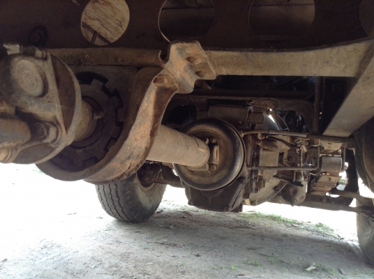 ขาย 6 ล้อ ISUZU TLD เครื่อง 4BB1 100 แรงฝาขาว คัสซีสวย วางหัว NKR ยกหัวได้ คัสซีสวยตลอดเส้น ยางดี ทะเบียนพร้อมโอน