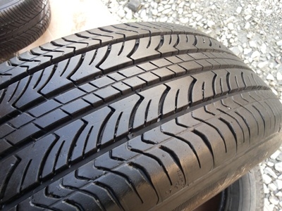 ขายยาง215/60/16 ปี 12/2เส้น ปี11/2เส้น MICHERLIN ENERGY 1 ชุด