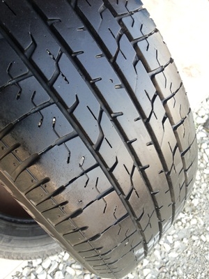 ขายยาง205/65/16 ปี12/3เส้นปี11/1เส้น BRIDGESTONE B390 1 ชุด