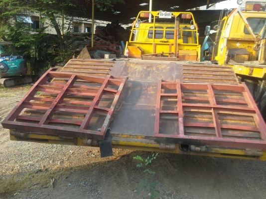 ขายหกล้อ,,เทรลเลอร์ ISUZU 175 hp แอร์,,มีวินส์,,ปั้มไดกิ้นส์เบอร์ 22 ,,แรง ไม่จุกจิก,,,,ทะเบียน,พร้อมใช้งาน