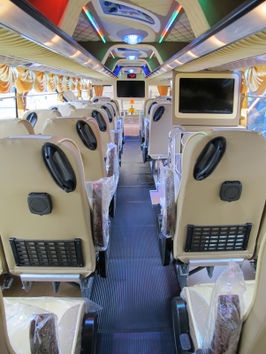 ขายรถบัสประกาศVIP  6 ล้อ 8ล้อ ราคากันเองค่า:)