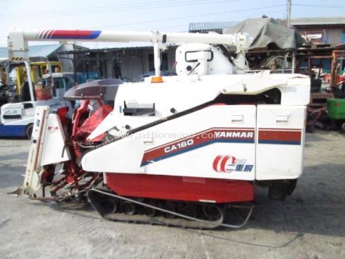 รถเกี่ยวข้าวนั่งขับ!!! รหัสสินค้า : 14001645 ยี่ห้อ : YANMAR รุ่น : CA160