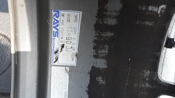 ขายล้อ ce28 แท้ๆ ขอบ17 หน้ากว้าง7.5"et33 หลัง 9"et35 38000