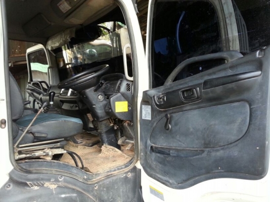 รถฮีโน่ 6 ล้อดั้ม ( ติดเฮี้ยบ 3.5 ตัน. ) 150 แรงม้า. ปี 55 ( รถวิ่ง 35,xxx กม. ) สนใจติดต่อ 081 - 6079515 รถฮีโน่ 6 ล้อดั้ม ( ติดเฮี้ยบ 3.5 ตัน. ) 150 แรงม้า. ปี 55 ( รถวิ่ง 35,xxx กม. ) สนใจติดต่อ 081 - 6079515