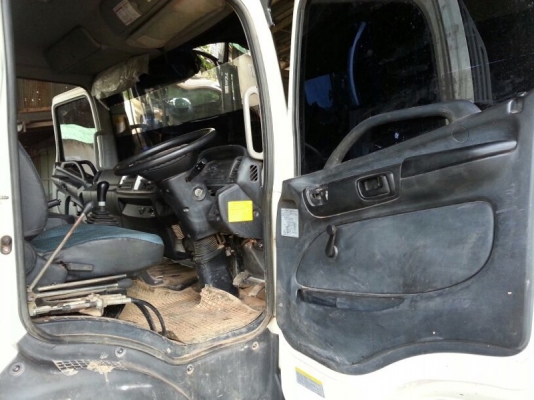 รถฮีโน่ 6 ล้อดั้ม ( ติดเฮี้ยบ 3.5 ตัน. ) 150 แรงม้า. ปี 55 ( รถวิ่ง 35,xxx กม. ) สนใจติดต่อ 081 - 6079515 รถฮีโน่ 6 ล้อดั้ม ( ติดเฮี้ยบ 3.5 ตัน. ) 150 แรงม้า. ปี 55 ( รถวิ่ง 35,xxx กม. ) สนใจติดต่อ 081 - 6079515