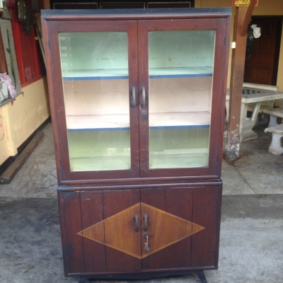 ตู้เฟอร์นิเจอร์ไม้สักเก่า ตู้เฟอร์นิเจอร์ไม้สักเก่า