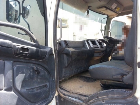 รถฮีโน่ 6 ล้อดั้ม ( ติดเฮี้ยบ 3.5 ตัน. ) 150 แรงม้า. ปี 55    ( รถวิ่ง 8x,xxx  กม. )