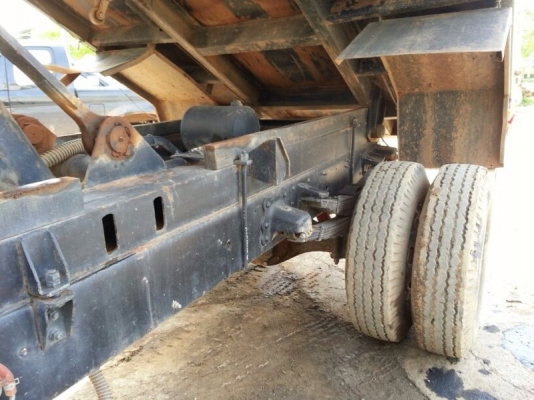 รถฮีโน่ 6 ล้อดั้ม ( ติดเฮี้ยบ 3.5 ตัน. ) 150 แรงม้า. ปี 55    ( รถวิ่ง 8x,xxx  กม. )