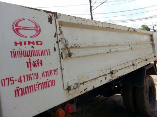 รถฮีโน่ 6 ล้อดั้ม ( ติดเฮี้ยบ 3.5 ตัน. ) 150 แรงม้า. ปี 55    ( รถวิ่ง 8x,xxx  กม. )