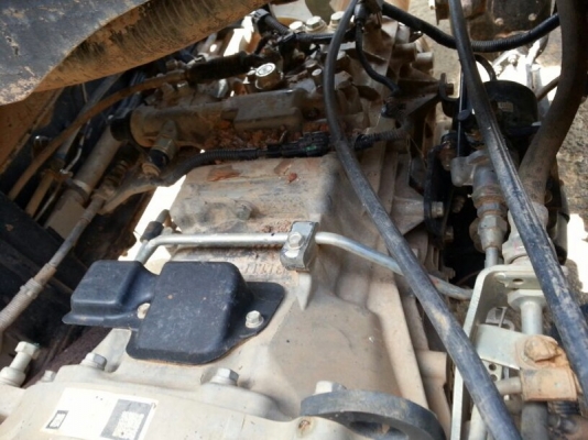 รถฮีโน่ 6 ล้อดั้ม ( ติดเฮี้ยบ 3.5 ตัน. ) 150 แรงม้า. ปี 55    ( รถวิ่ง 8x,xxx  กม. )