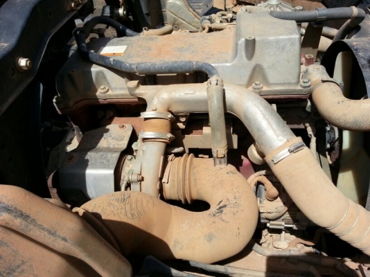 รถฮีโน่ 6 ล้อดั้ม ( ติดเฮี้ยบ 3.5 ตัน. ) 150 แรงม้า. ปี 55    ( รถวิ่ง 8x,xxx  กม. )