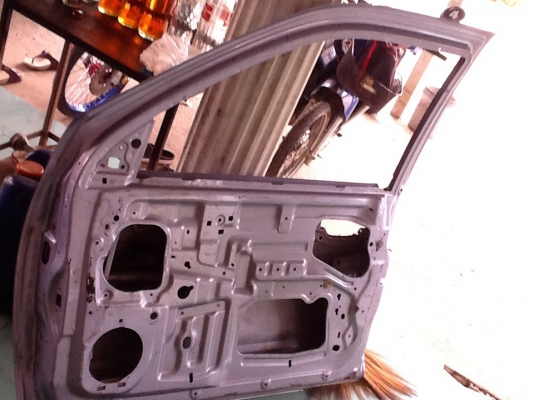 ขายประตูSXด้านขวาสภาพดีราคาถูก ขายประตูSXด้านขวาสภาพดีราคาถูก