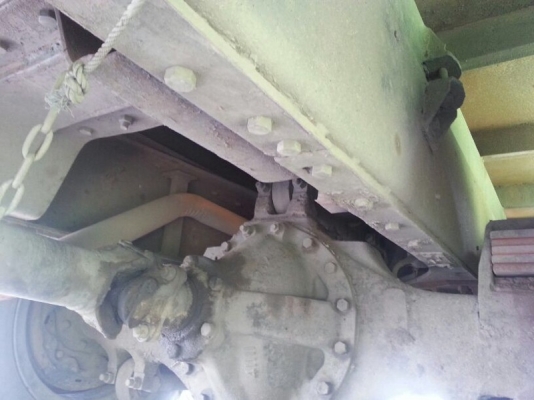 รถฮีโน่ 10 ล้อ รั้ว  ( ไม่ดั้ม )  KT925  168 แรงม้า.  สนใจติดต่อ 081 - 6079515