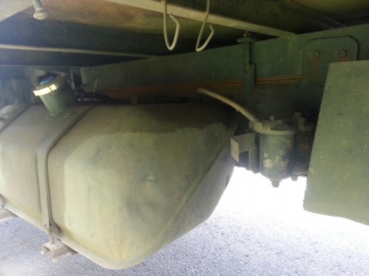 รถฮีโน่ 10 ล้อ รั้ว  ( ไม่ดั้ม )  KT925  168 แรงม้า.  สนใจติดต่อ 081 - 6079515