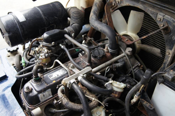 รถยกน้ำมันเบนซิน ขนาด 2 ตัน เสาสูง 4 เมตร  งาสไลค์ Toyota 5FG20