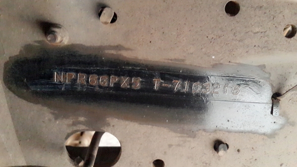 ขายรถหกล้อโดยสารรับส่งนักเรียนหลังคาสแตนเลส ขายรถหกล้อโดยสารรับส่งนักเรียนหลังคาสแตนเลส