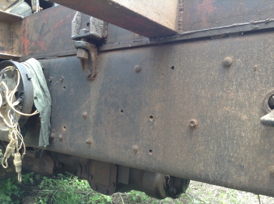 ขายเทเลอร์ลากแบคโฮ 10 ล้อ 2 เพลา FM186 เครื่อง EL100 190 แรงม้า คัสซีสวย สโลว์กลาง เบรคลมดัน พวงมาลัยพาวเวอร์ ทะเบียนครบพร้อมโอน