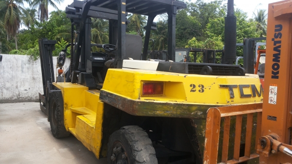 ขายรถ tcm ขนาด 10 ตัน เกียร์ออโต้