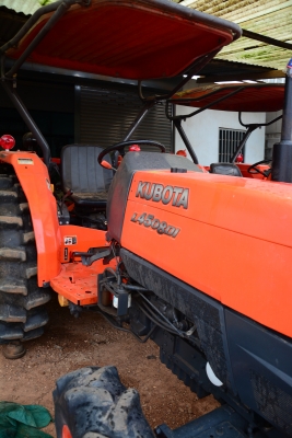 รถแทรกเตอร์มือสอง รุ่นL4508DI รถแทรกเตอร์มือสอง รุ่นL4508DI