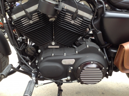 ธารนนทบุรี//ขาย hd iron883 ปี2010 สภาพนางฟ้า ของแต่งเต็ม วิ่งน้อย ราคา395,000 บาท อินวอยท์แท้