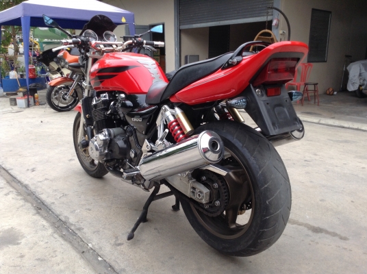 ธารนนทบุรี//ขาย honda cb1300 ปี99 สภาพนางฟ้า เครื่องสมบูรณ์มากๆ ระบบไฟสมบูรณ์ ราคา135,000บาท อินวอยท์+ส.พ.ม แท้ ธารนนทบุรี//ขาย honda cb1300 ปี99 สภาพนางฟ้า เครื่องสมบูรณ์มากๆ ระบบไฟสมบูรณ์ ราคา135,000บาท อินวอยท์+ส.พ.ม แท้