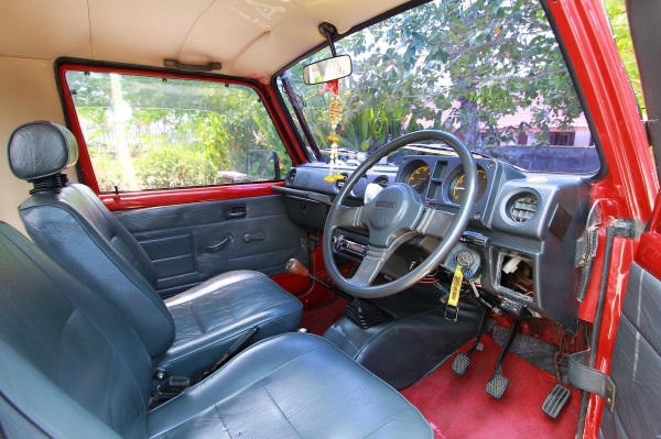 suzuki caribian 1989 (ตู้ปลา) suzuki caribian 1989 (ตู้ปลา)