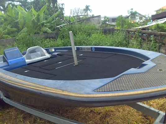 ขายเรือเร็ว 20 ฟุต พร้อมเทลเลอร์