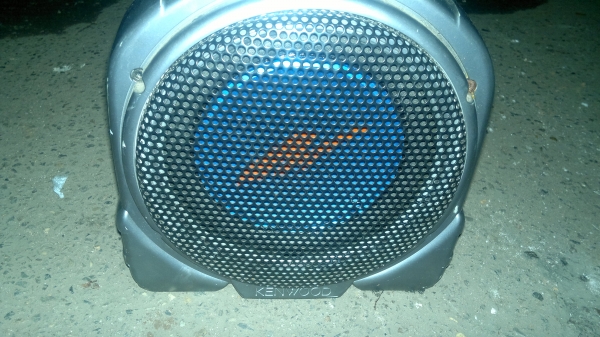 ฺBAZUKA KENWOOD ลำโพง 8 นิ้ว ฺBAZUKA KENWOOD ลำโพง 8 นิ้ว