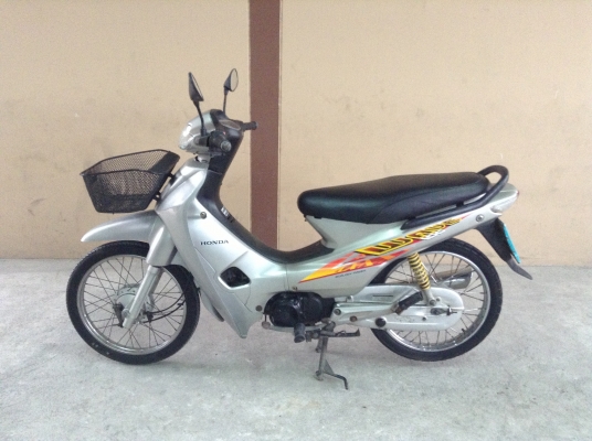 ขาย!!! เวฟ100 ปี47 รถเครื่องดีคับ ทะเบียนครบ