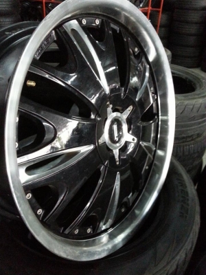 ขายแม็กแต่ง LENSO แท้ๆๆ ขอบ 20  5รู ขอบหนาๆๆ