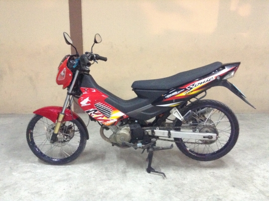 ขาย!!! โซนิค สภาพสวย ปี46 รถเครื่องดีคับ ทะเบียนครบ ภาษีไม่หมด