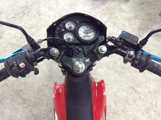 ขาย!!! โซนิค สภาพสวย ปี46 รถเครื่องดีคับ ทะเบียนครบ ภาษีไม่หมด