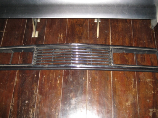 ขายกระจัง l200 เฉินหลง 1,000