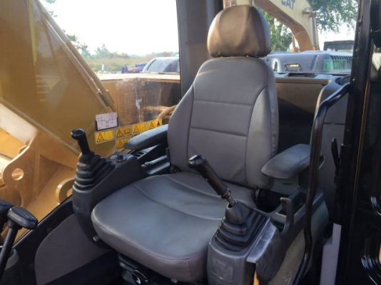 ขายรถแบคโฮ CAT 320D ระบบไฟฟ้าเต็ม สภาพสวย นำเข้าจากญี่ปุ่น มีVDOการทำงานครับ