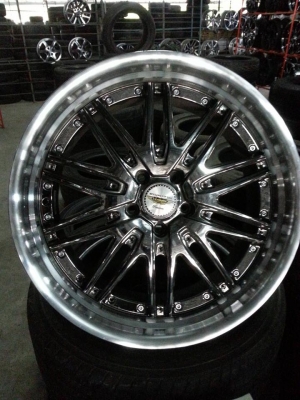 ขายแม็กนอก STYLINO VIP ขอบ 20 5รู ขอบหนาๆๆสภาพดี