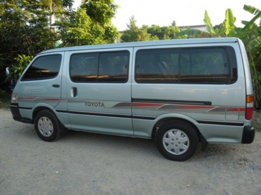 ขาย HIACE ช่วงสั้น ปี03  รถสวยสภาพพร้อมใช้งาน