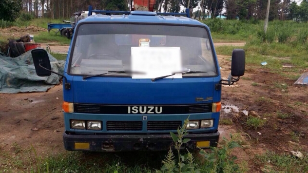 ขายรถบรรทุกหกล้อติดเครน ISUZU NPR รถประกอบ เครื่อง 115 แรง เครน UNIC 3.5 ตัน กระบะ 4.30 เมตร