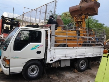 ประกาศ ขอบคุณลูกค้า สุพรรณ อู่ทองครับ ที่อุดหนุน รถยก-โฟล์คลิฟท์ KOMATSU ของเรา เราจัดส่งให้แล้วนะครับ