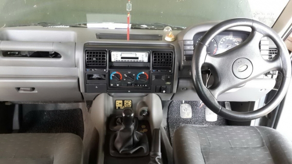 แลนด์โรเวอร์ เครื่อง 2500 ติดแก๊สแล้ว