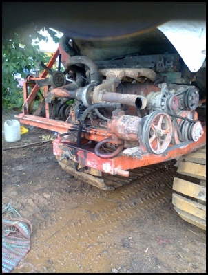 รถเกี่ยวข้าวไทยประดิษฐ์ ขายด่วน!!!