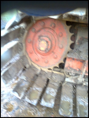 รถเกี่ยวข้าวไทยประดิษฐ์ ขายด่วน!!!