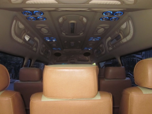 หลังคาสูง