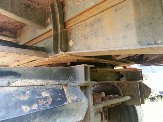 ขาย หางพ่วง  ( ดั้ม ) สามมิต 2 เพลา. ปี 46  สนใจติดต่อ 081 - 6079515