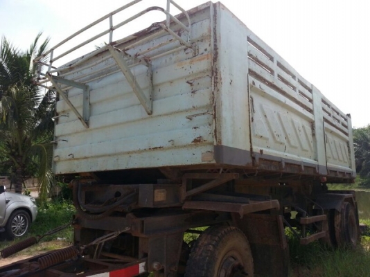 ขาย หางพ่วง  ( ดั้ม ) สามมิต 2 เพลา. ปี 46  สนใจติดต่อ 081 - 6079515