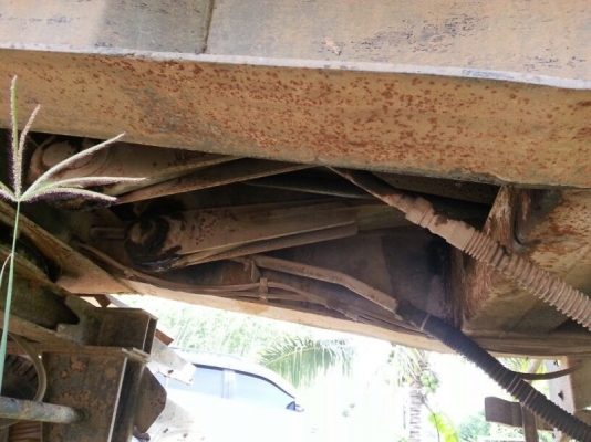 ขาย หางพ่วง  ( ดั้ม ) สามมิต 2 เพลา. ปี 46  สนใจติดต่อ 081 - 6079515