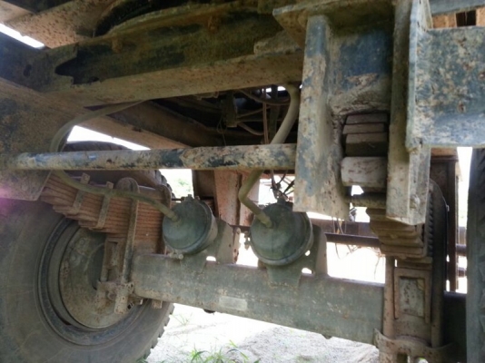 ขาย หางพ่วง  ( ดั้ม ) สามมิต 2 เพลา. ปี 46  สนใจติดต่อ 081 - 6079515