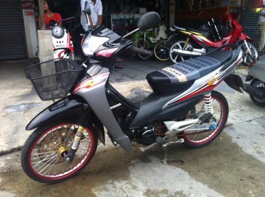 Honda Wave100s u-box คาบูn-pro ลูกไรไม่แน่ใจ เครื่องแน่นๆ
